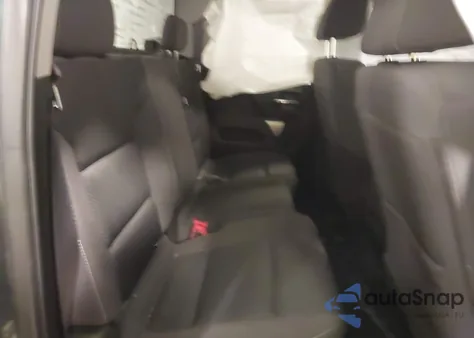 2018 Chevrolet Silverado 1500 2Lt from USA, damaged, VIN 2GCVKREC5J1113374